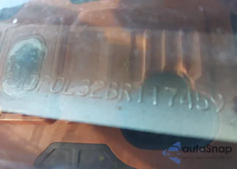 2011 Ford Fusion Hybrid from USA, damaged, VIN 3FADP0L32BR117459